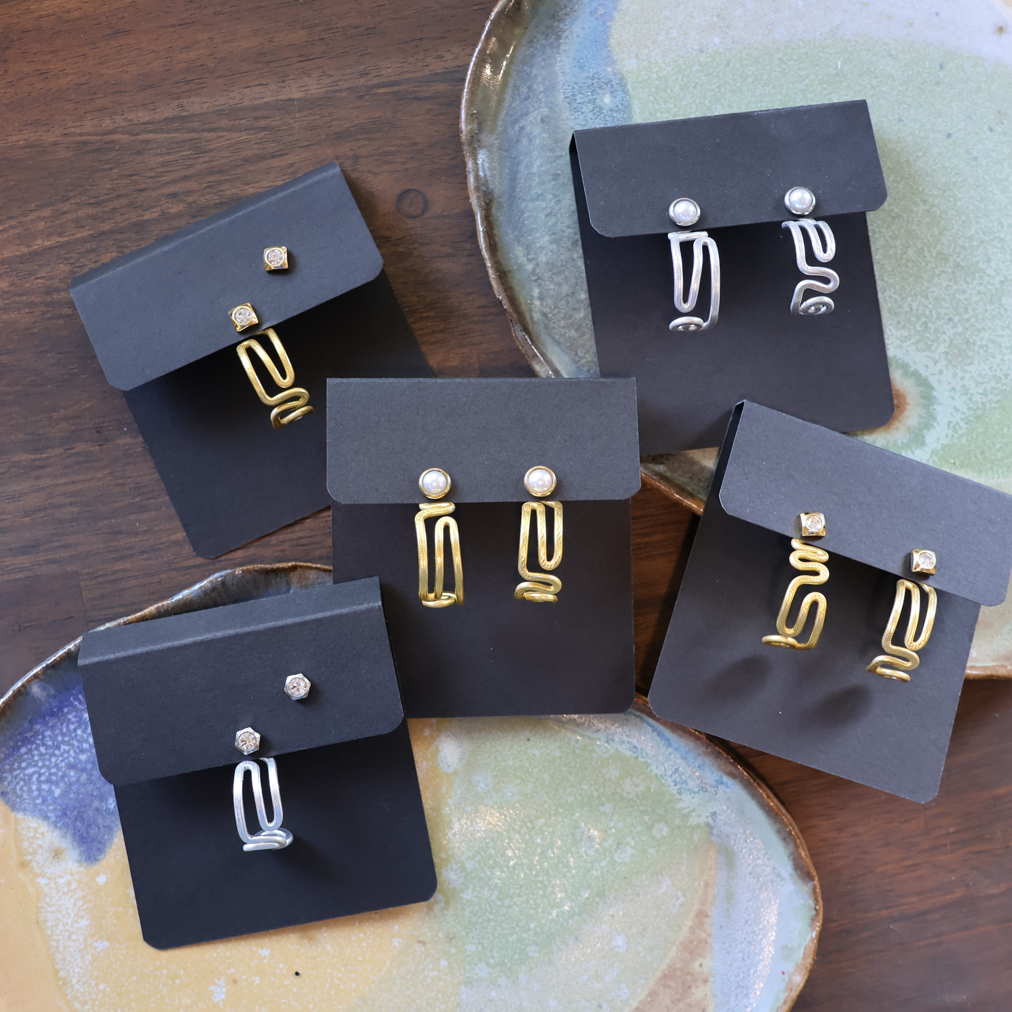 The Meandering Demi Hoop – Liz Fox Roseberry